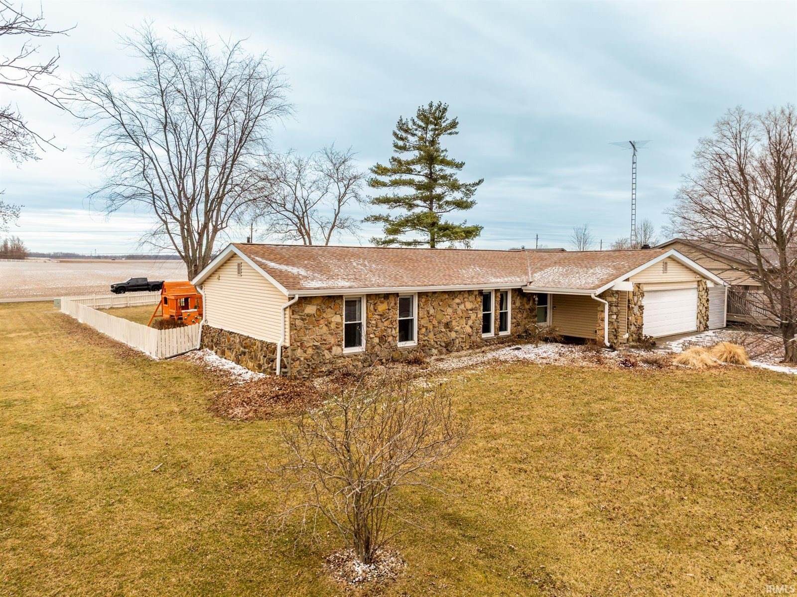 8114 N Santa Barbara Drive, Muncie, IN 47303