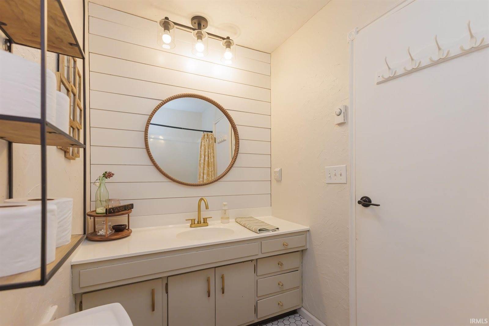 8114 N Santa Barbara Drive, Muncie, IN 47303