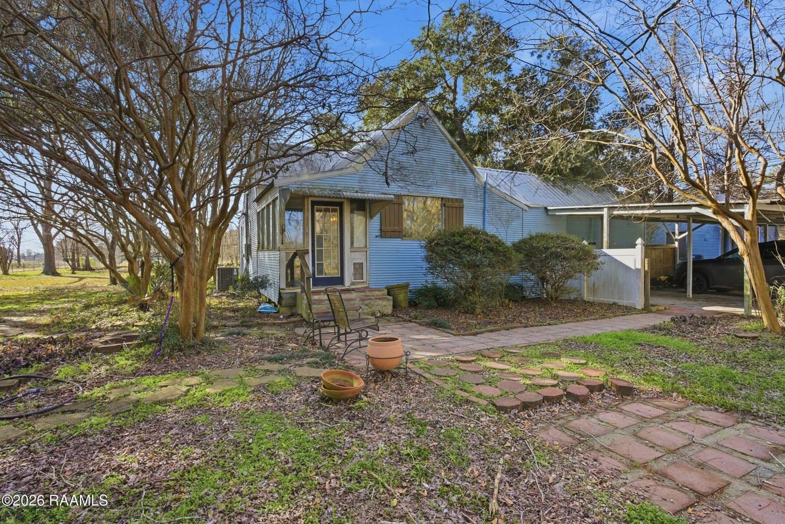 231 Iseringhausen Road, Church Point, LA 70525