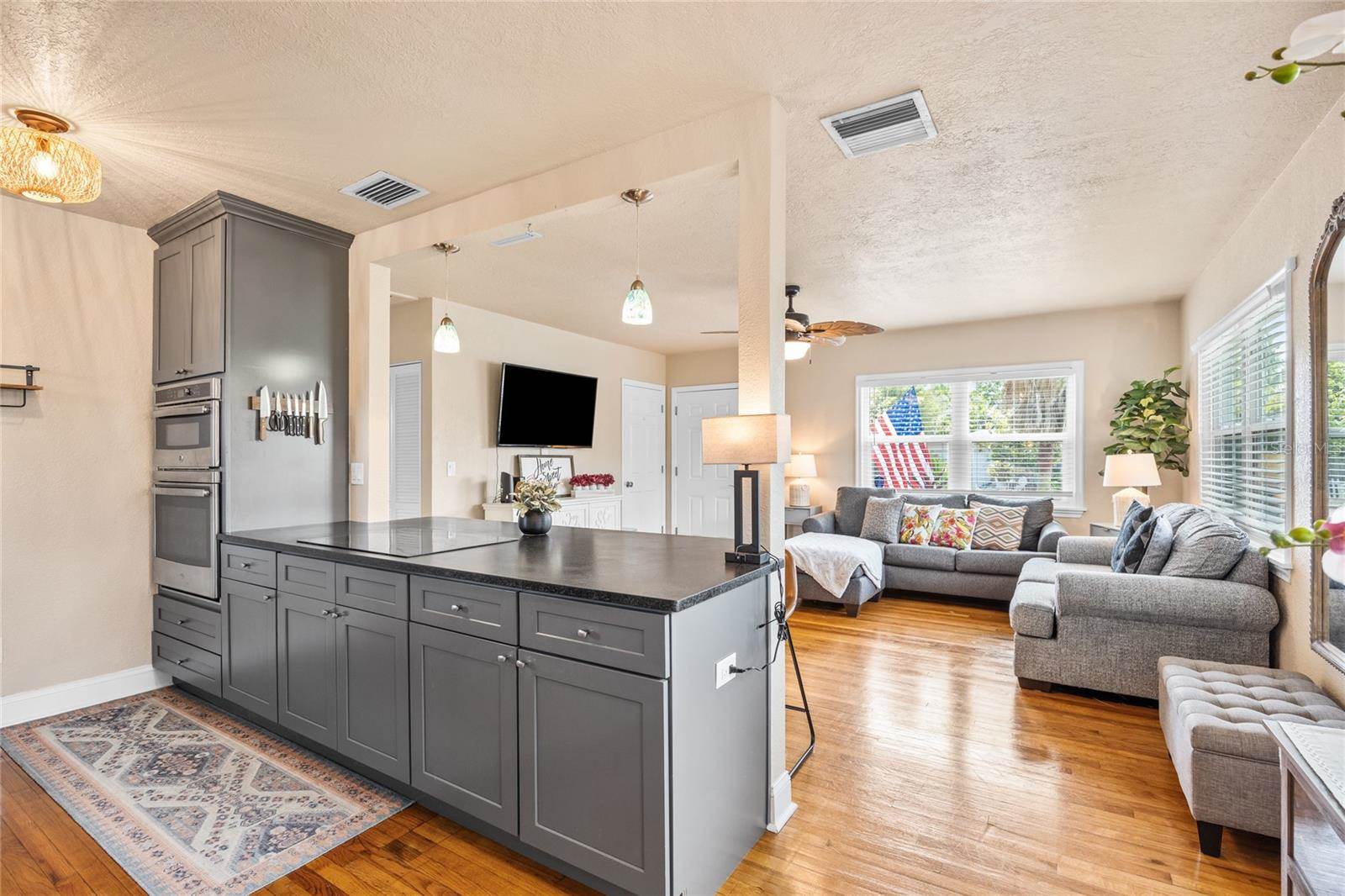 2709 Upton Street South, Gulfport, FL 33711