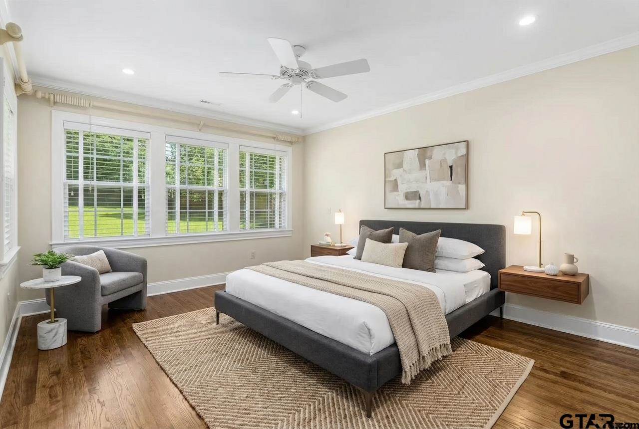 2306 Old Bullard Rd, Tyler, TX 75703