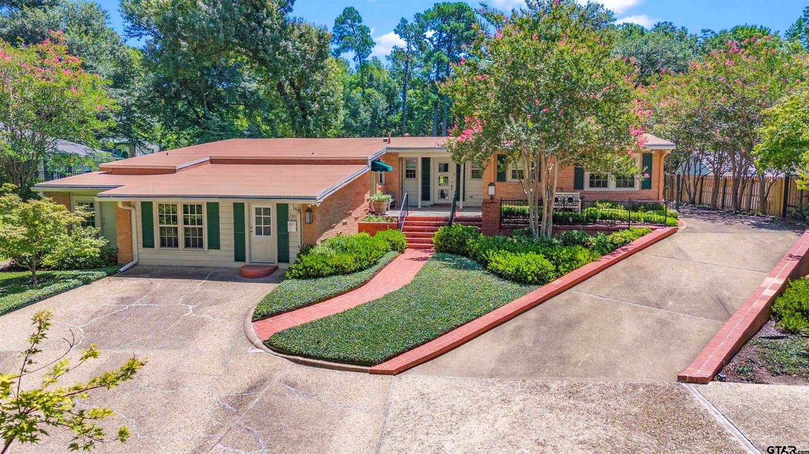 2306 Old Bullard Rd, Tyler, TX 75703