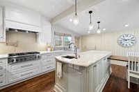 2306 Old Bullard Rd, Tyler, TX 75703