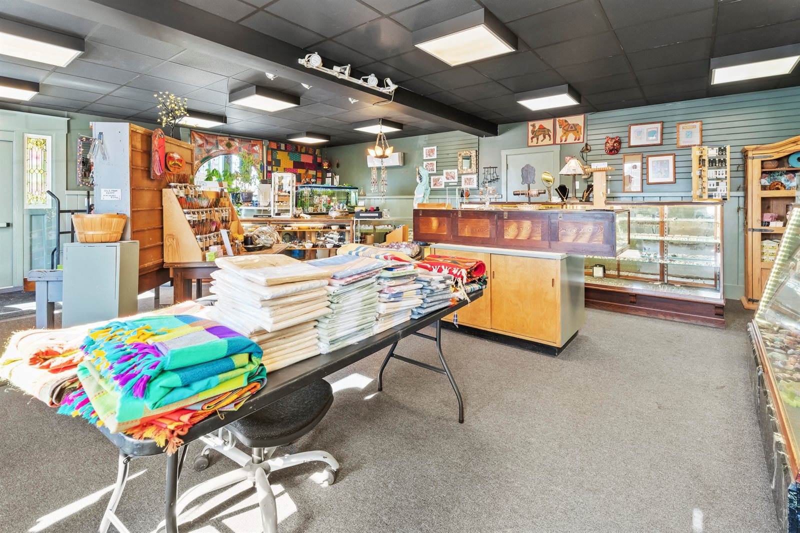 225 Main Street, Waterville, ME 04901