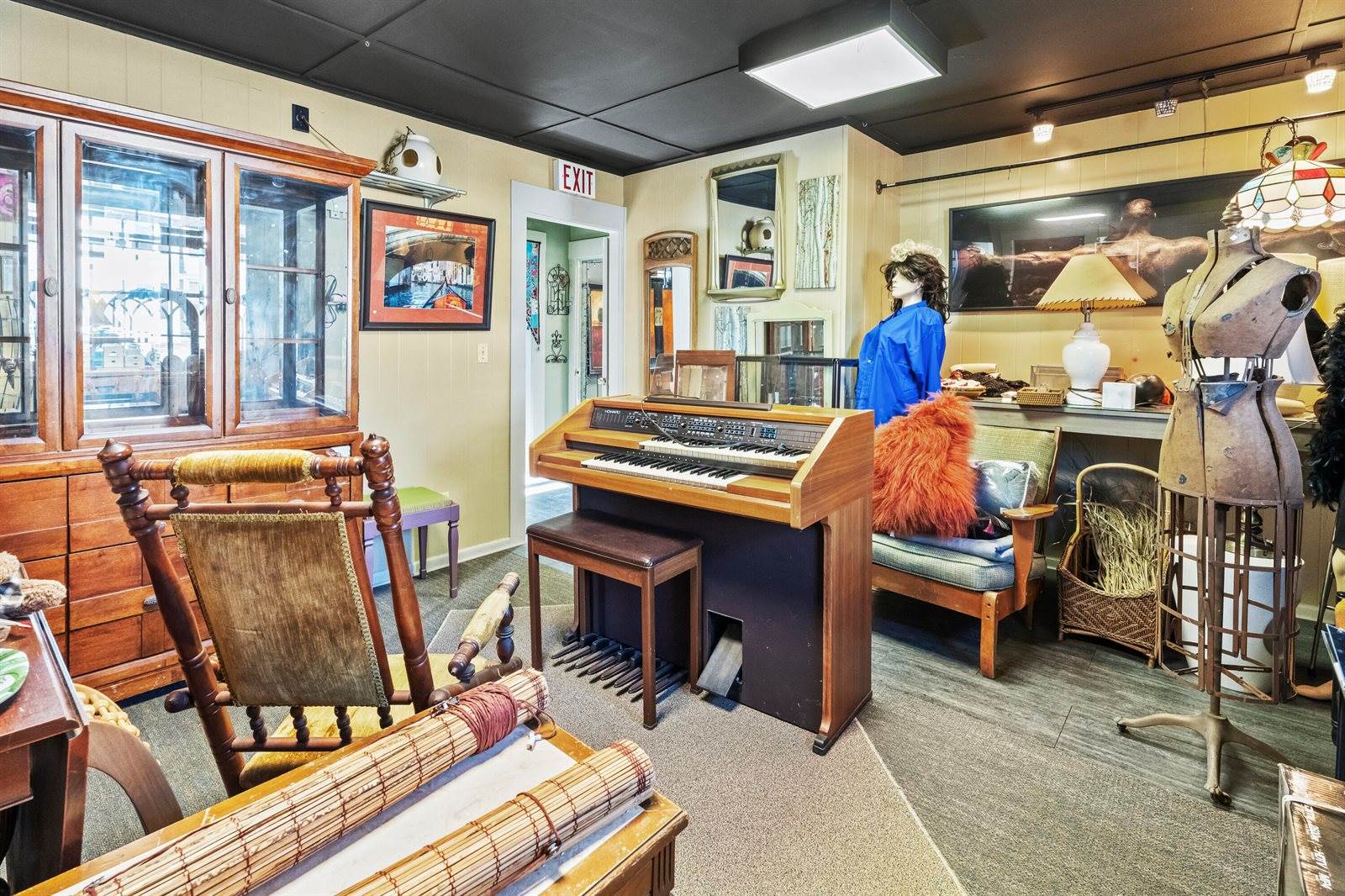 225 Main Street, Waterville, ME 04901