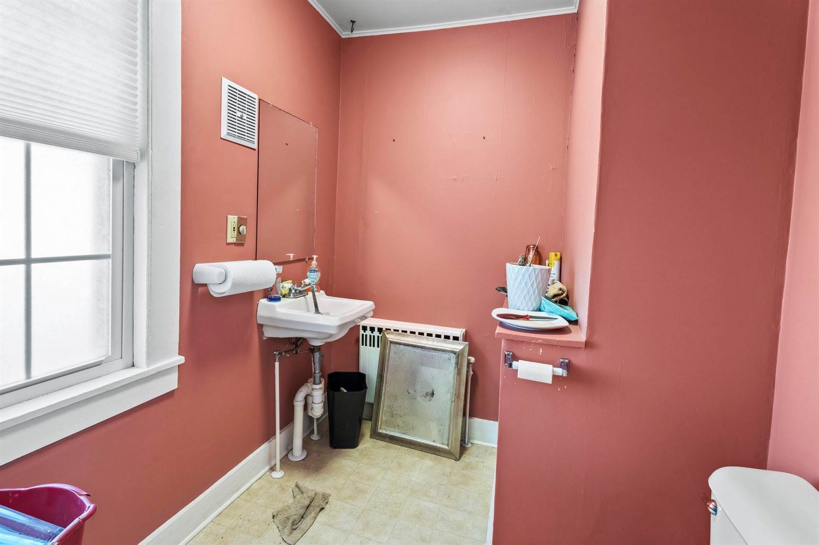 225 Main Street, Waterville, ME 04901