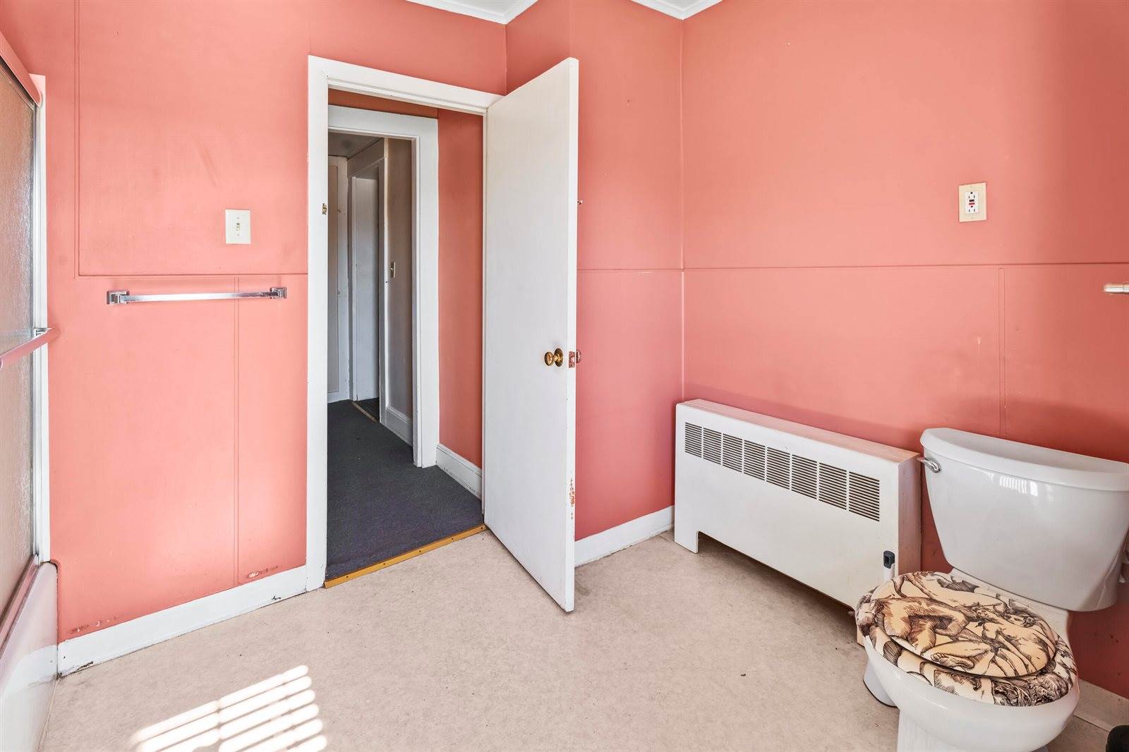 225 Main Street, Waterville, ME 04901