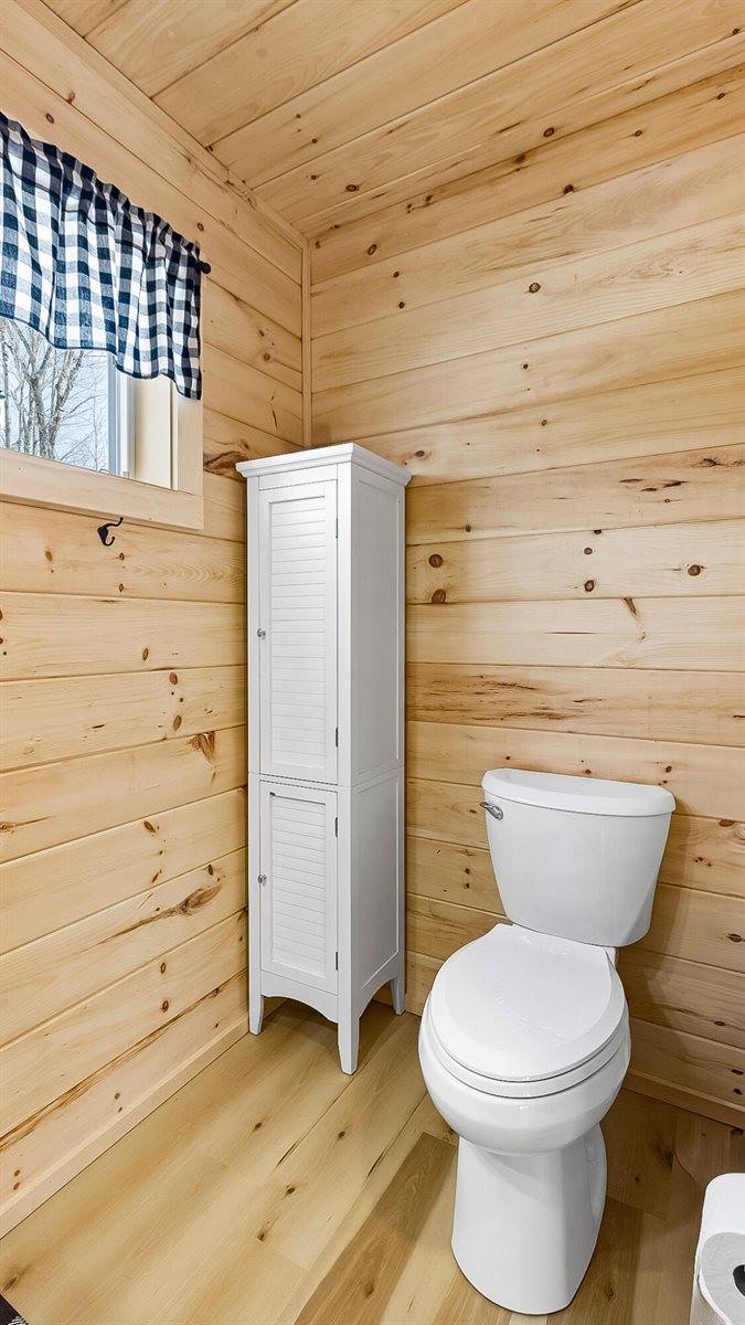 4 Moulton Hill Road, Sebec, ME 04481