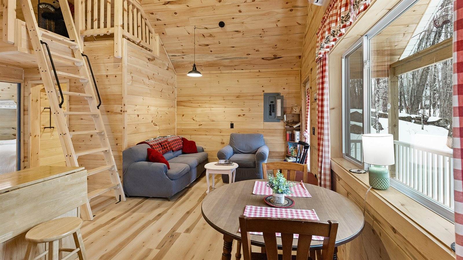 4 Moulton Hill Road, Sebec, ME 04481