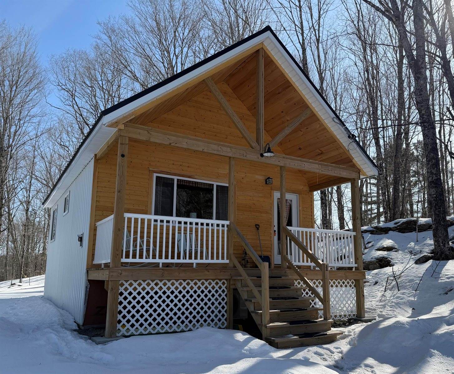 4 Moulton Hill Road, Sebec, ME 04481