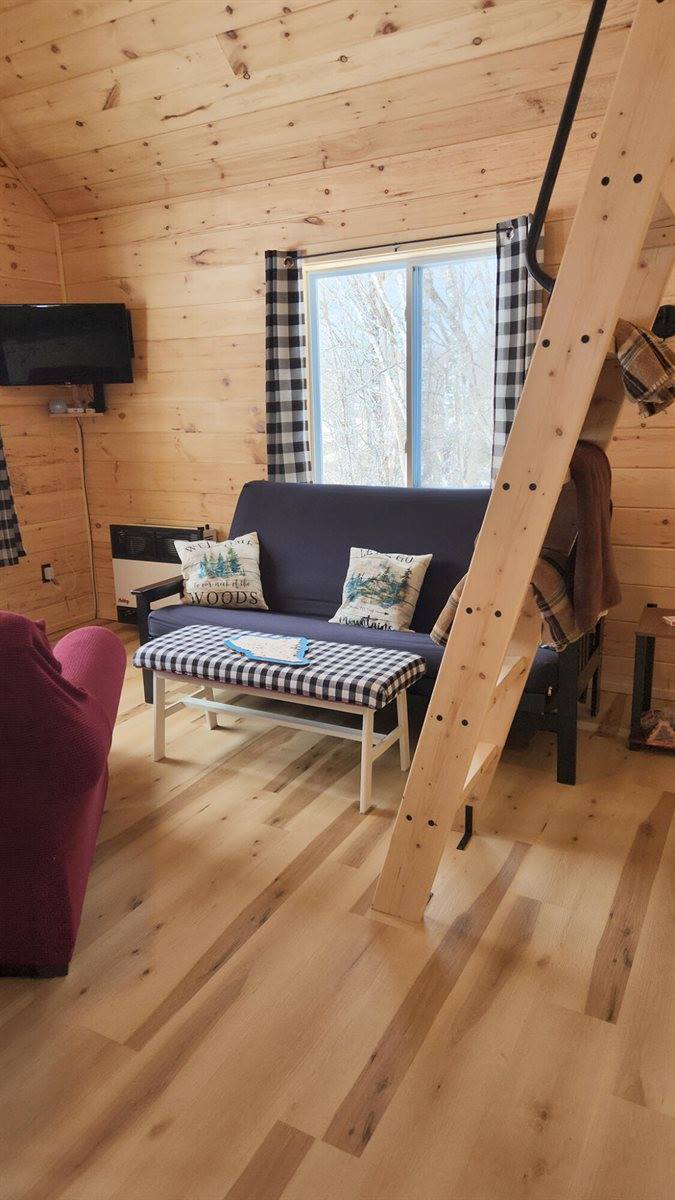 4 Moulton Hill Road, Sebec, ME 04481