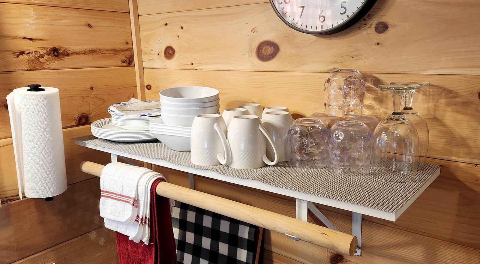 4 Moulton Hill Road, Sebec, ME 04481