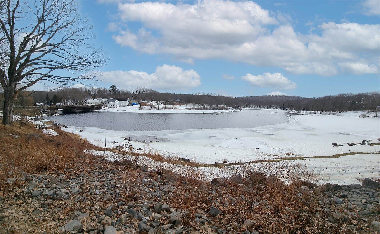 4 Moulton Hill Road, Sebec, ME 04481