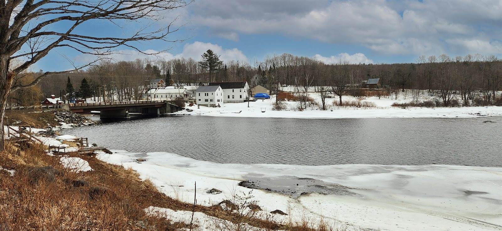 4 Moulton Hill Road, Sebec, ME 04481