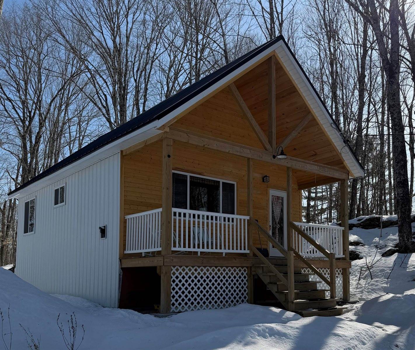 4 Moulton Hill Road, Sebec, ME 04481