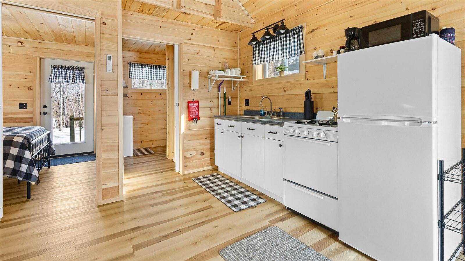 4 Moulton Hill Road, Sebec, ME 04481