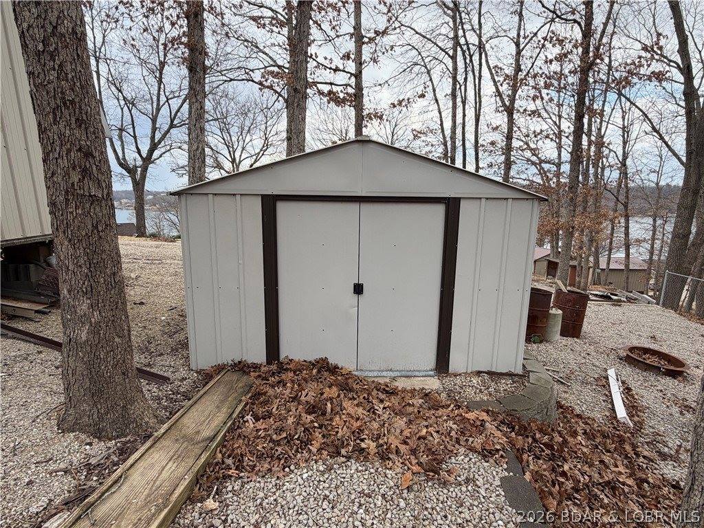 26559 Burton Road, Barnett, MO 65011