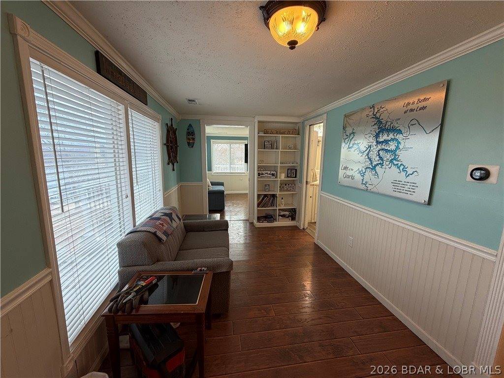 26559 Burton Road, Barnett, MO 65011