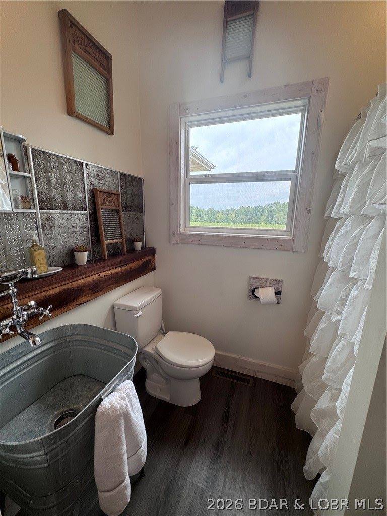 367 Hwy MM, Eldon, MO 65026