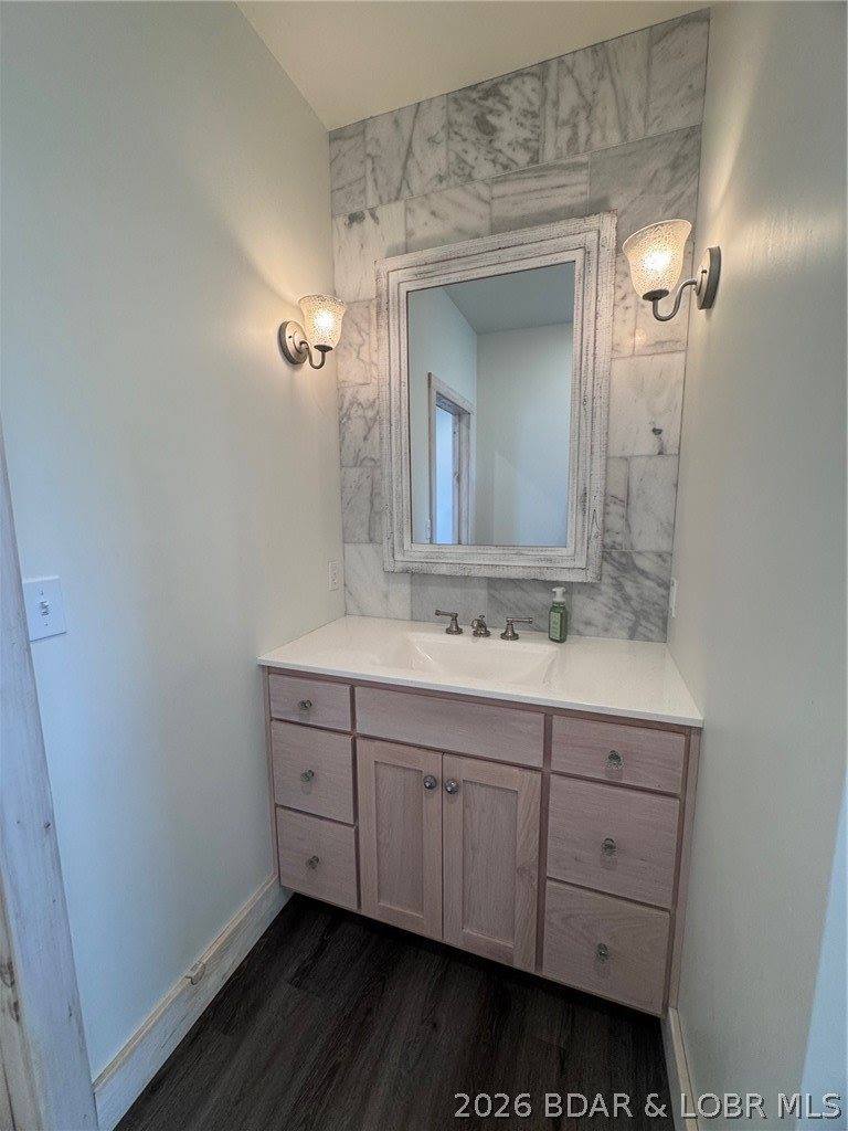 367 Hwy MM, Eldon, MO 65026