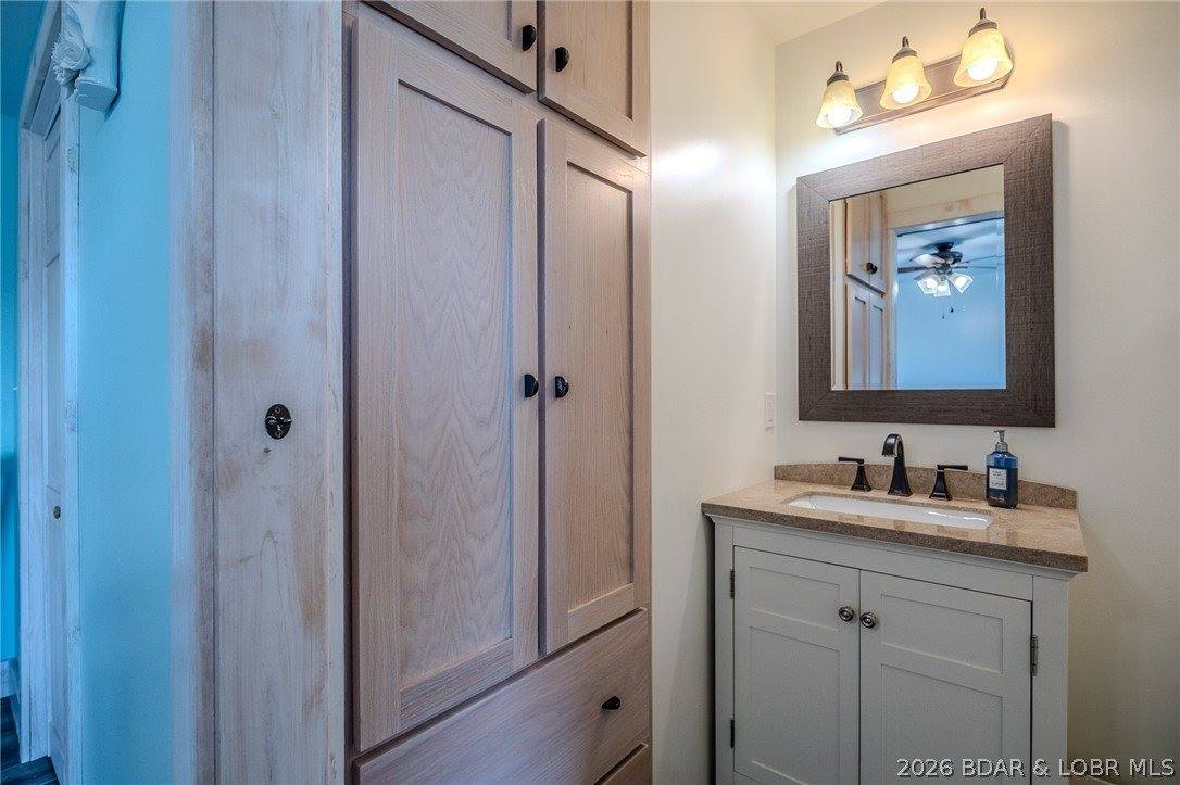 367 Hwy MM, Eldon, MO 65026