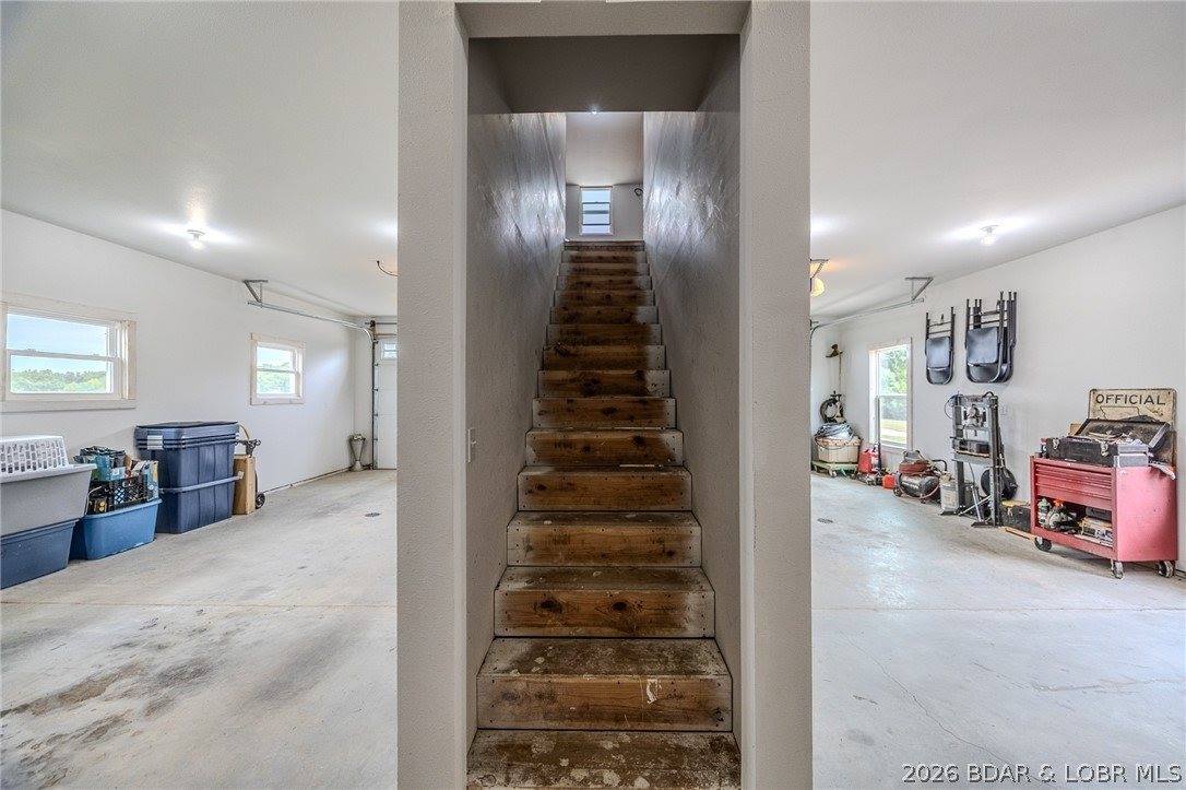 367 Hwy MM, Eldon, MO 65026