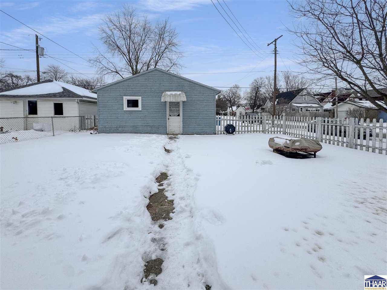 1838 South 7th, Terre Haute, IN 47802