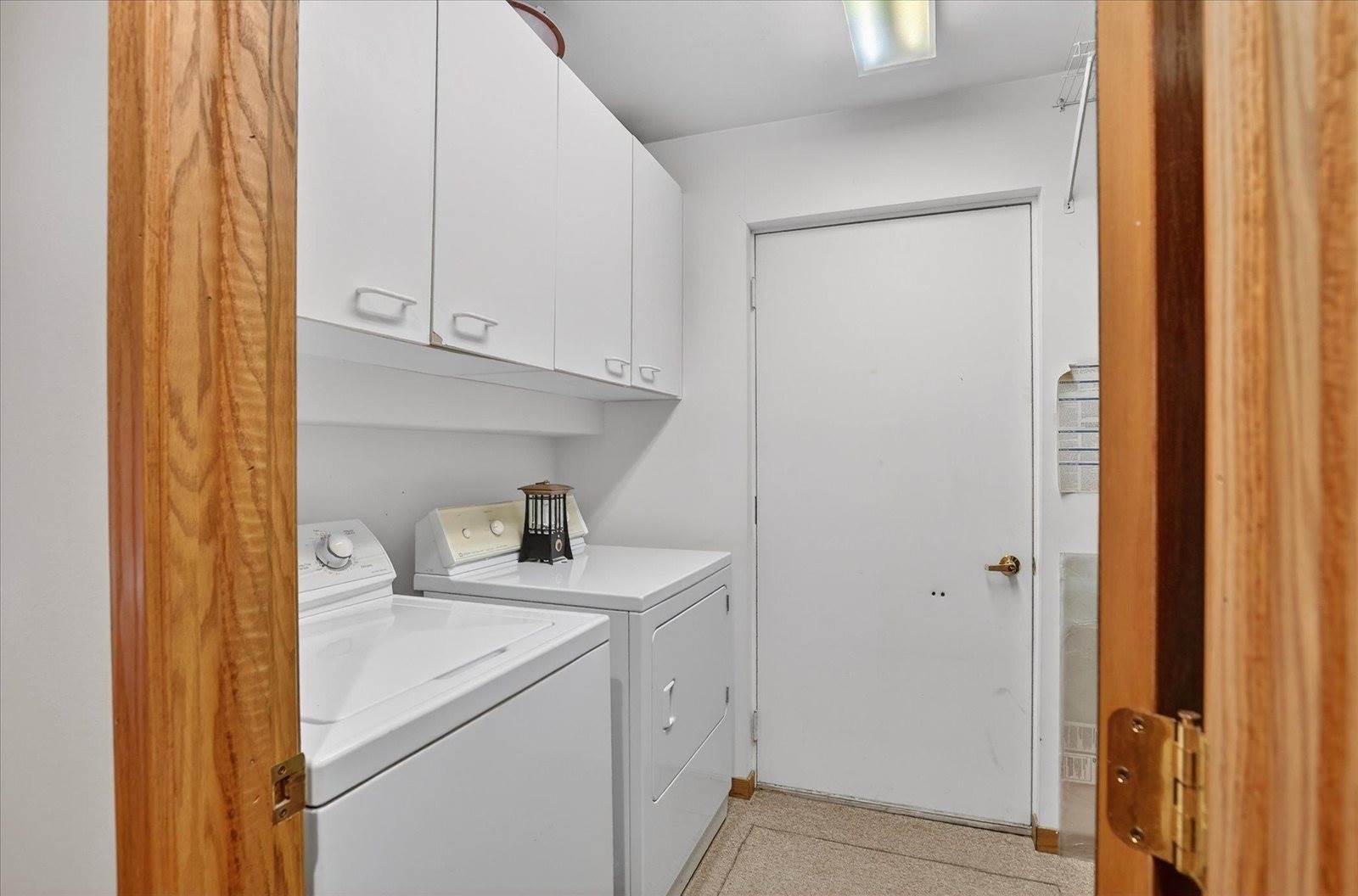 2852 E Leisure Lane, Midland, MI 48640