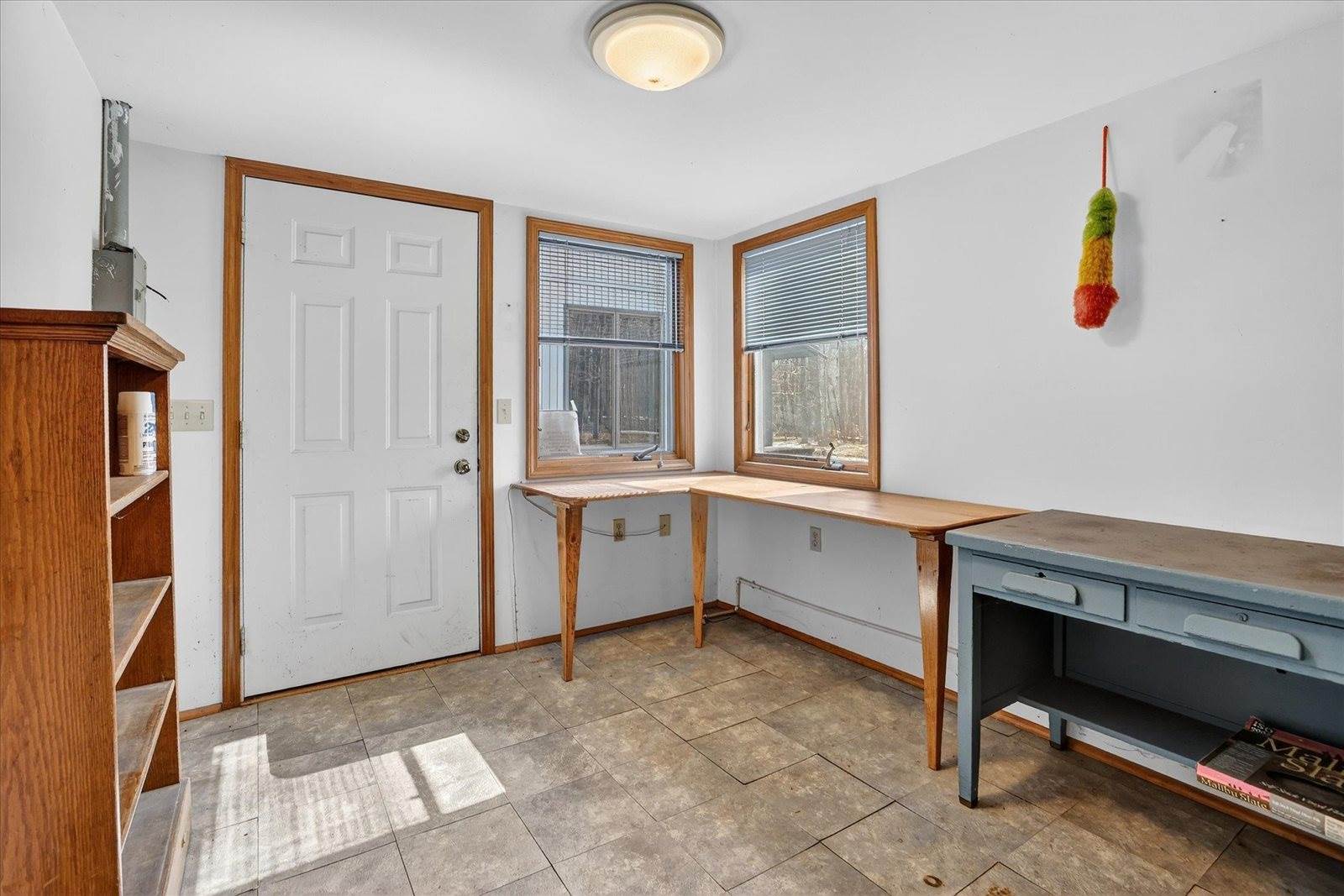 2852 E Leisure Lane, Midland, MI 48640