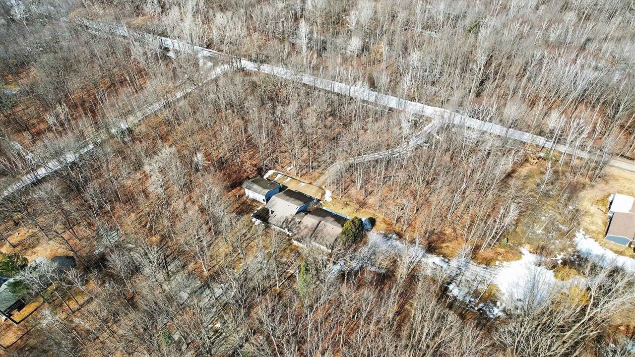 2852 E Leisure Lane, Midland, MI 48640