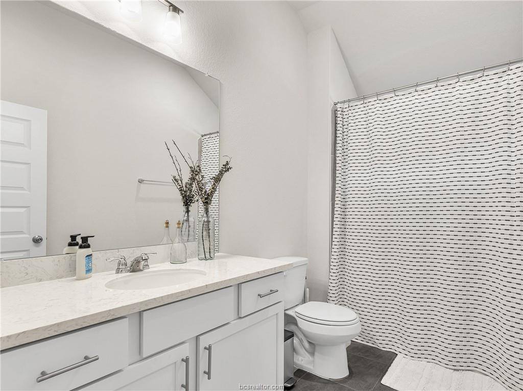 4013 Houberry Loop, College Station, TX 77845