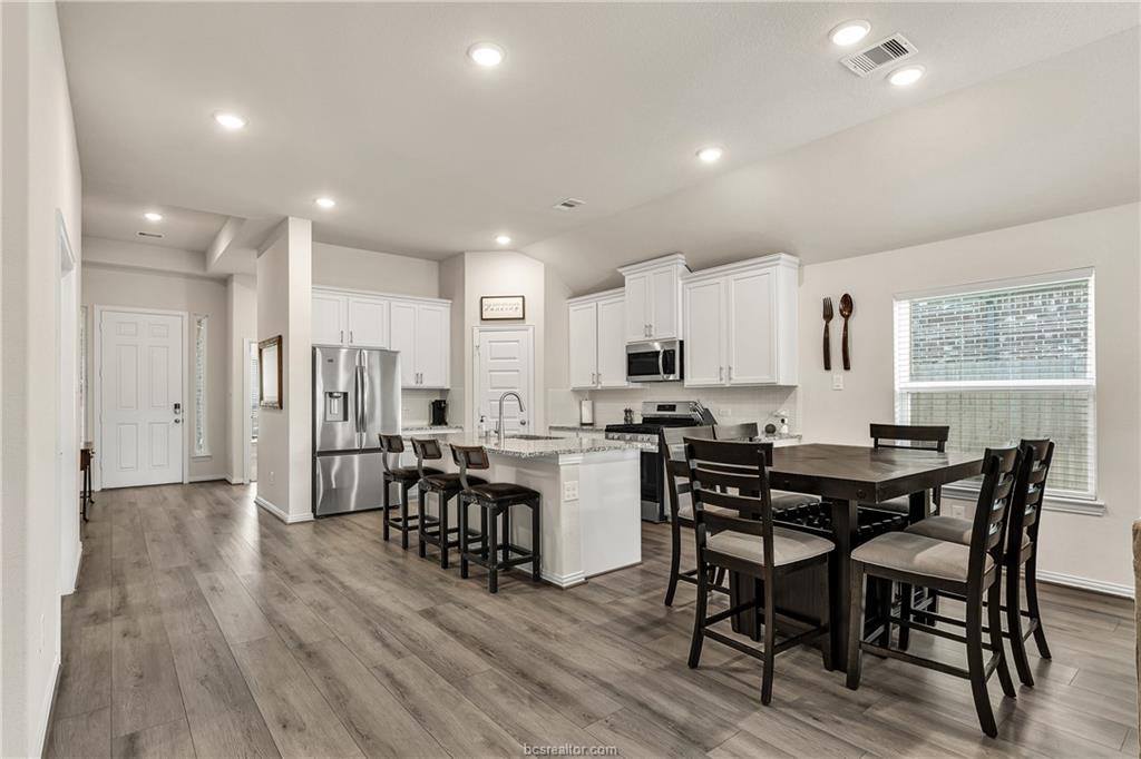 4013 Houberry Loop, College Station, TX 77845