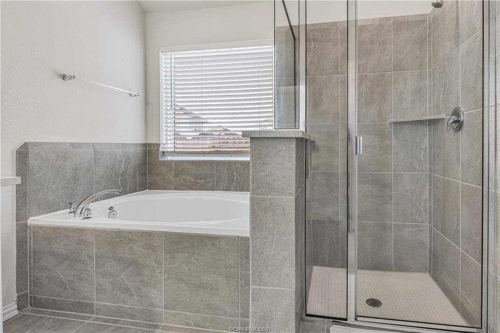 4013 Houberry Loop, College Station, TX 77845