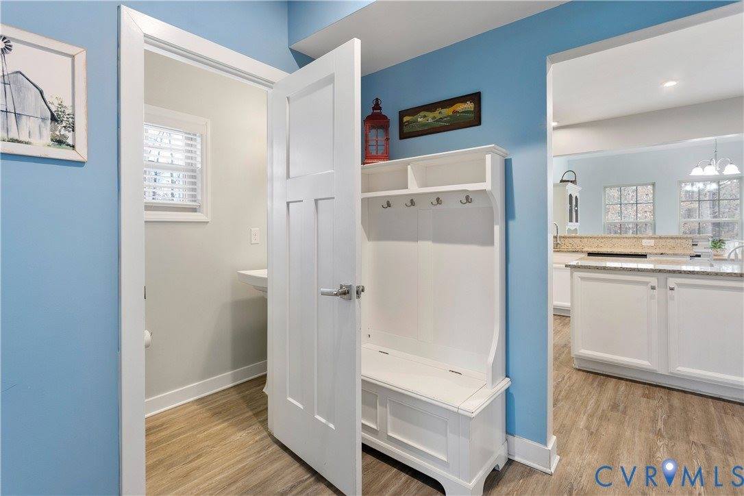 10513 Centralia Station Road, Chester, VA 23831