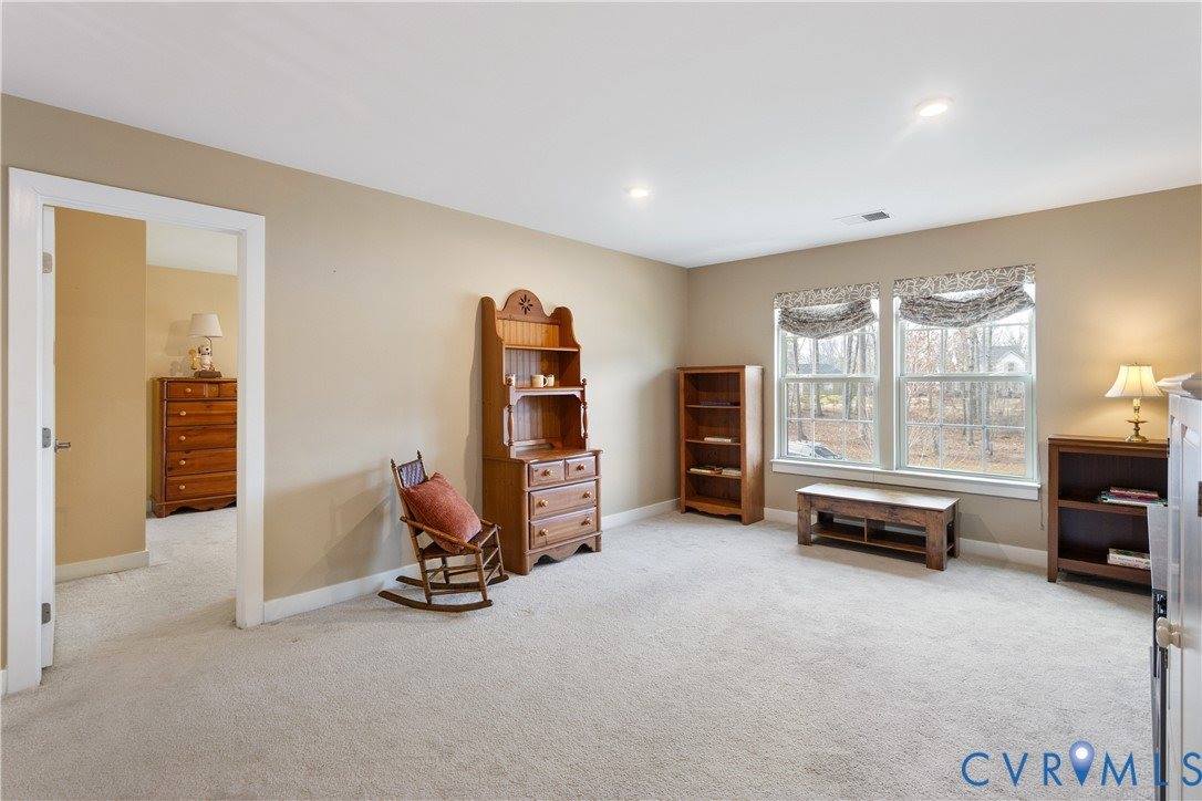 10513 Centralia Station Road, Chester, VA 23831