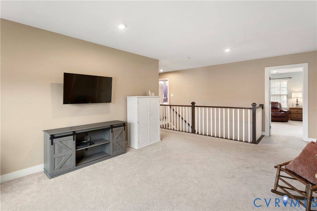 10513 Centralia Station Road, Chester, VA 23831