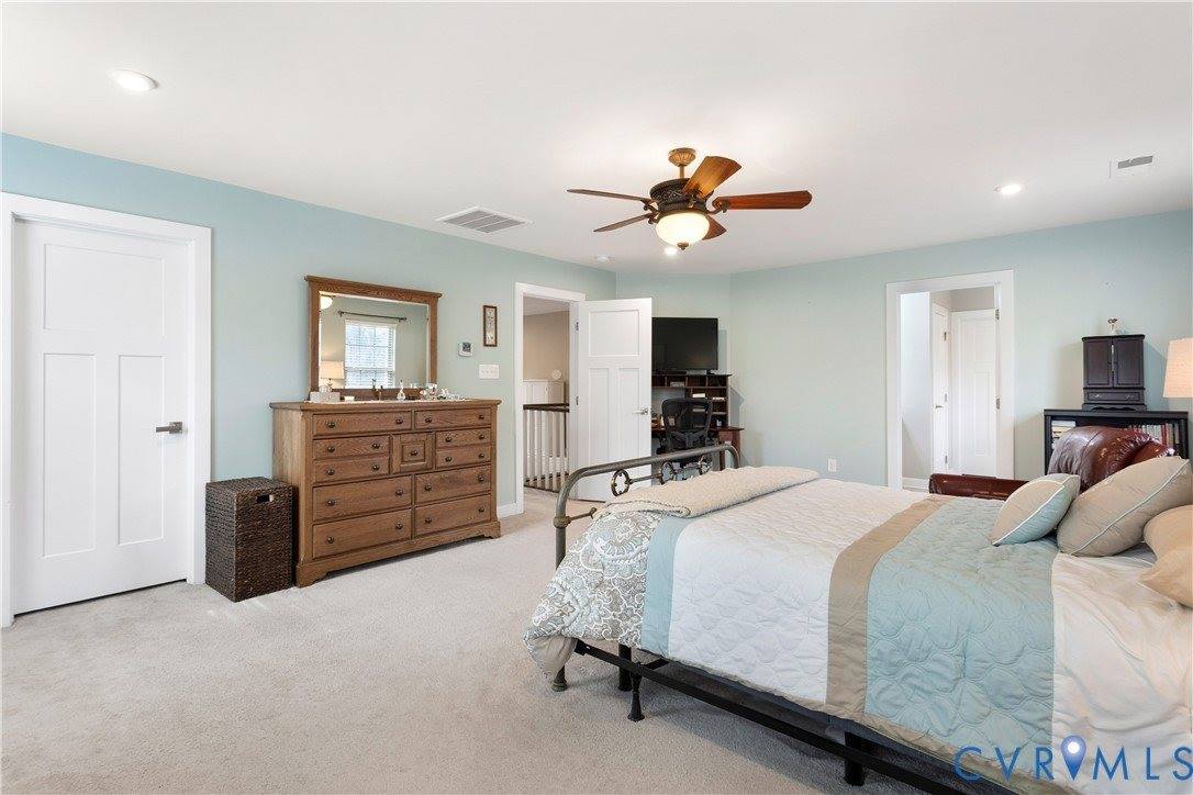 10513 Centralia Station Road, Chester, VA 23831