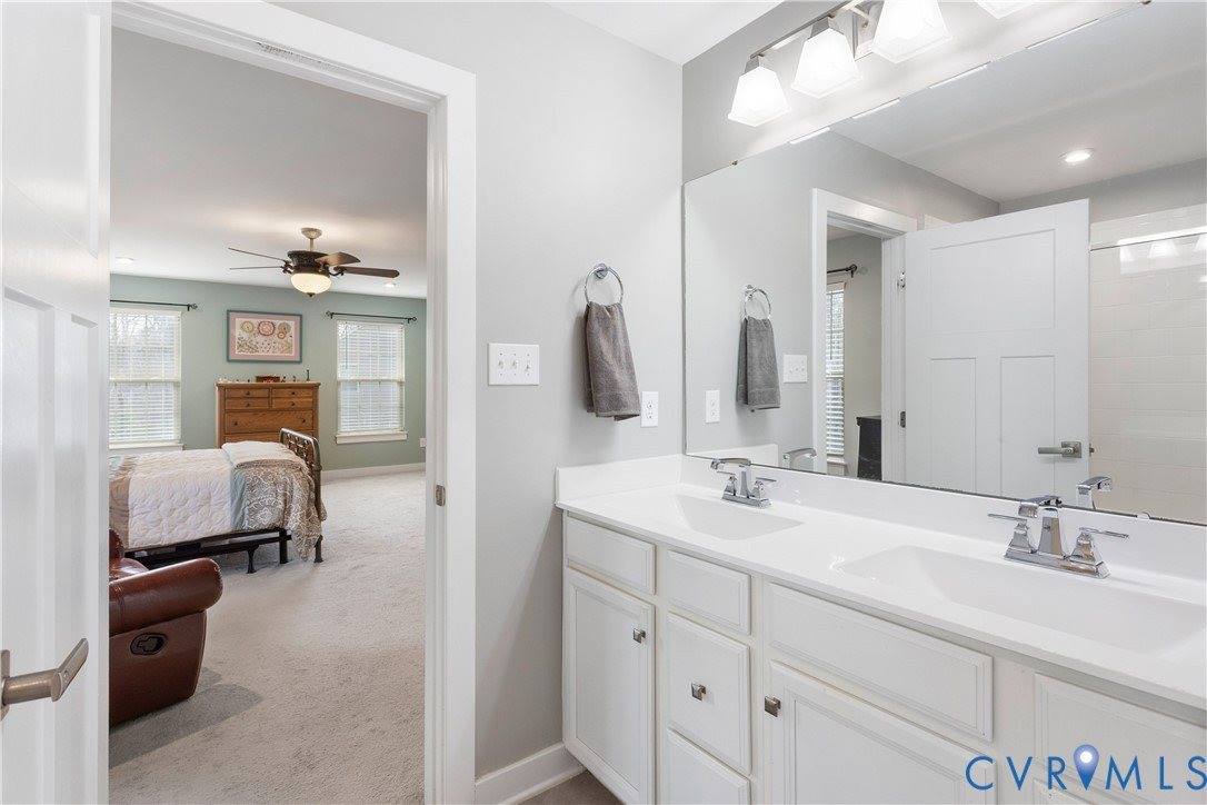 10513 Centralia Station Road, Chester, VA 23831