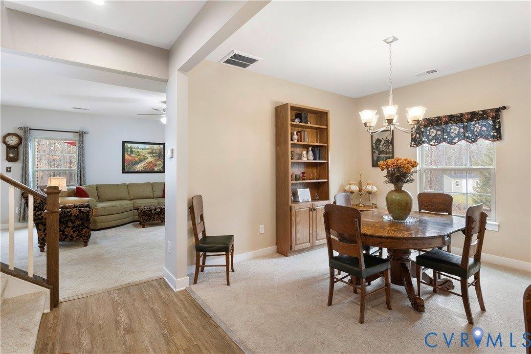 10513 Centralia Station Road, Chester, VA 23831