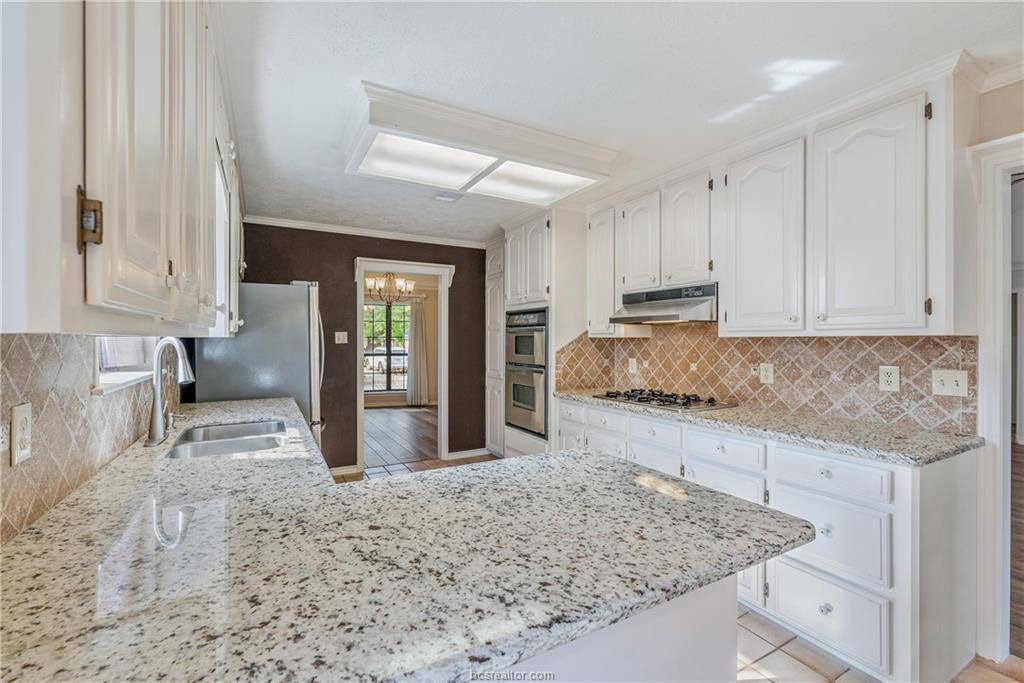 1806 Rosebud Court, College Station, TX 77845