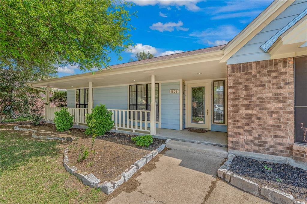 1806 Rosebud Court, College Station, TX 77845