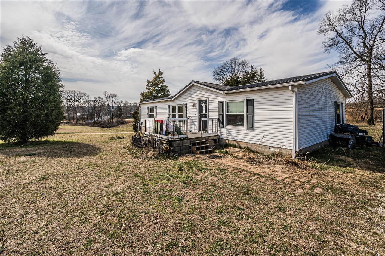 262 Kitchens South Road, Bowling Green, KY 42101
