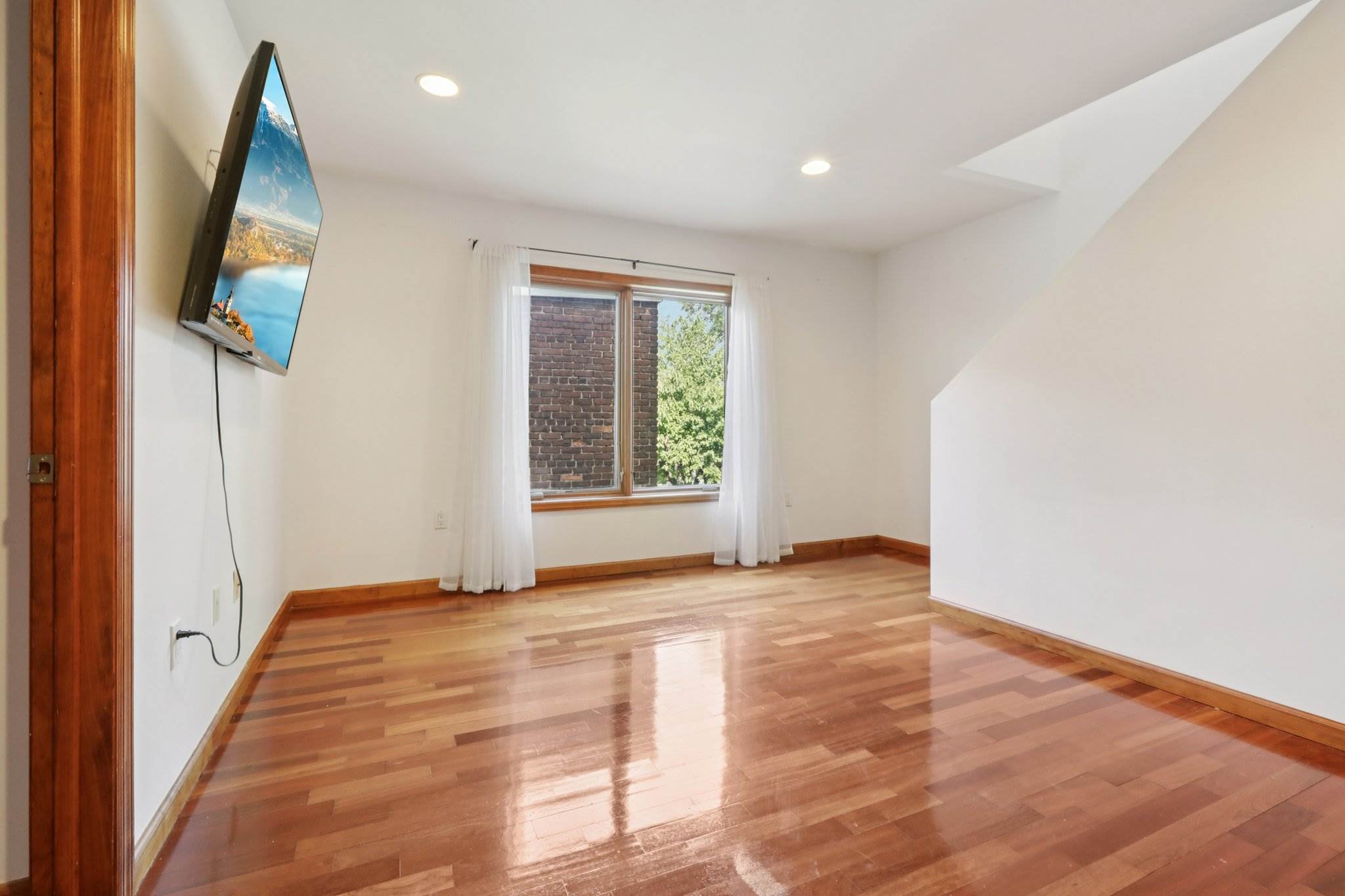 112 63RD St, West New York, NJ 07093