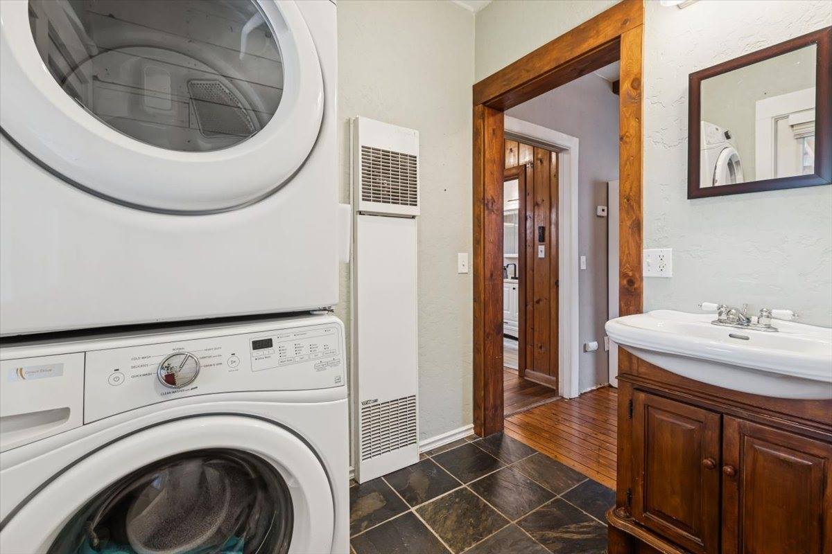 484 1st Avenue, Kalispell, MT 59901