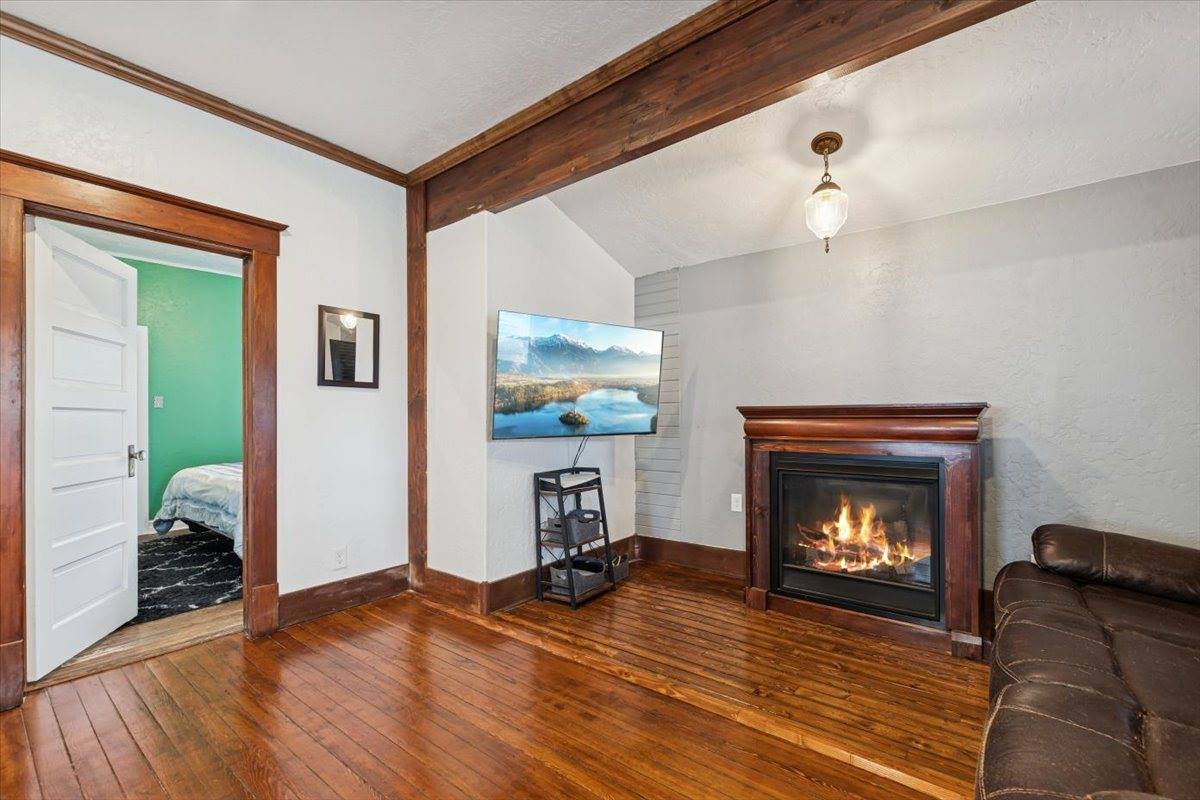 484 1st Avenue, Kalispell, MT 59901