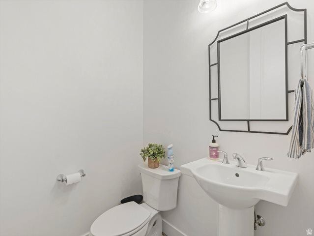 5796 North Valley View Rd, Lehi, UT 84043