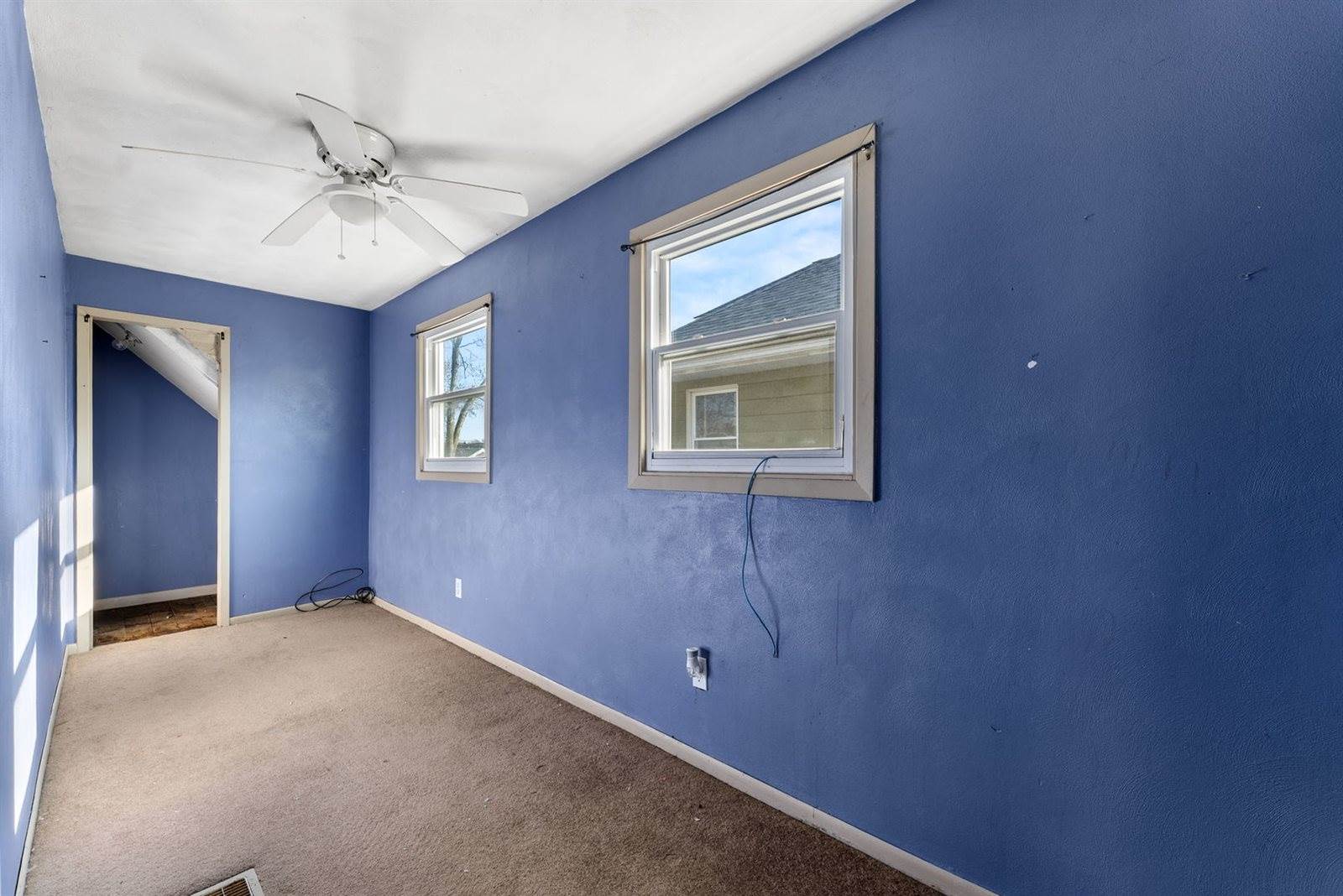 2121 15th ST A, Moline, IL 61265