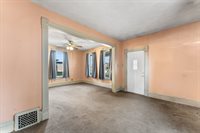 2121 15th ST A, Moline, IL 61265