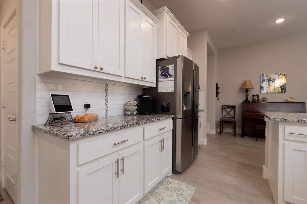 4822 Empire Way, Irving, TX 75038