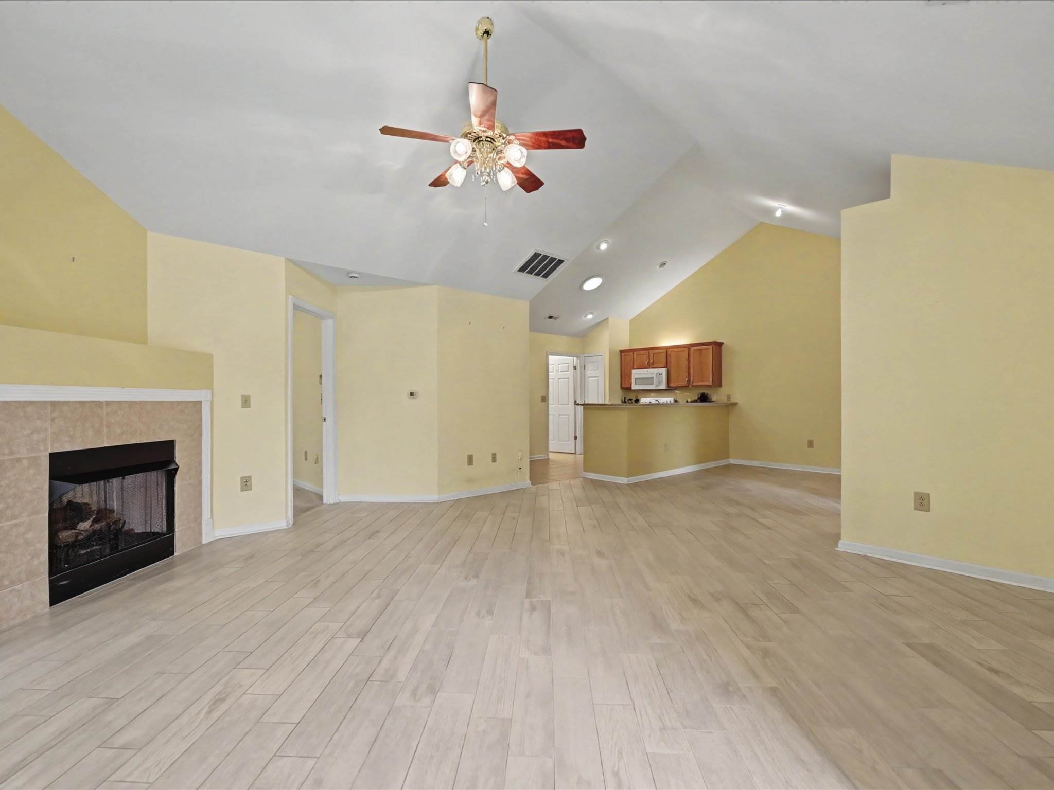 2804 Polo Club Blvd, Matthews, NC 28105